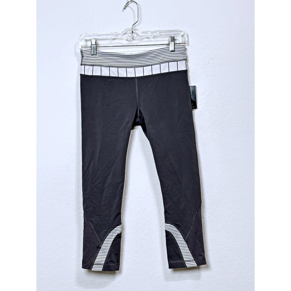 NWT Lululemon Run: Inspire Crop II Parallel Stripe Leggings Gray White Women 6